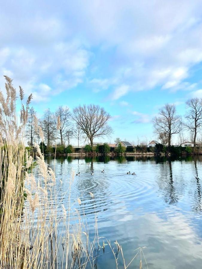 Recreatiepark De Markplas Opheusden Bagian luar foto
